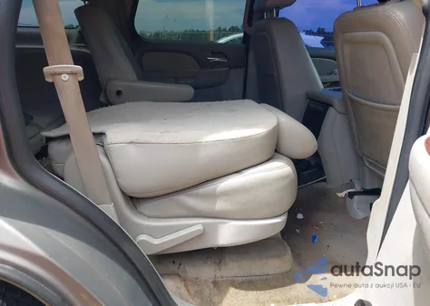 2010 Chevrolet Tahoe Ltz from USA, damaged, VIN 1GNUCCE07AR241576